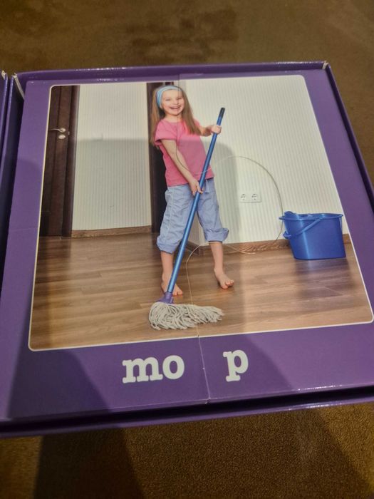 Puzzle  mówimy .