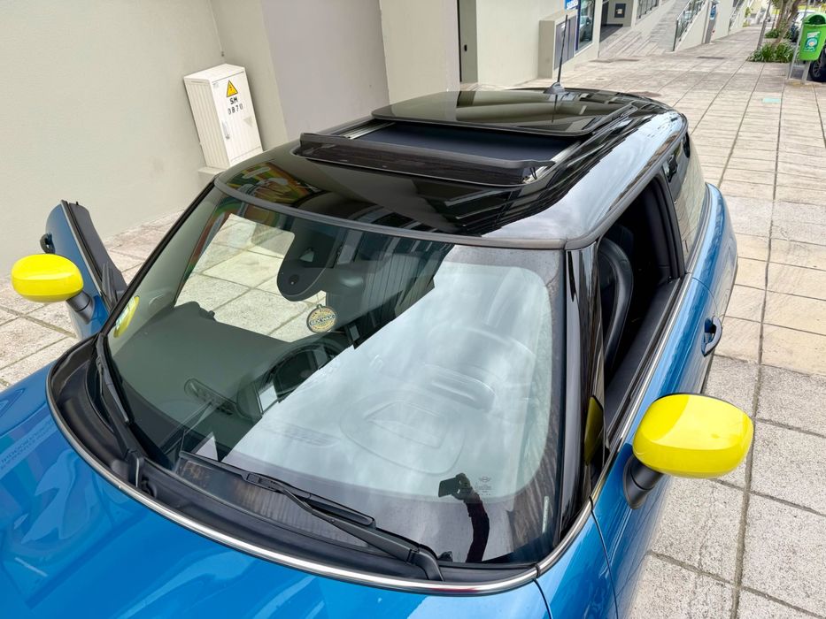 Mini Cooper SE (Elétrico)