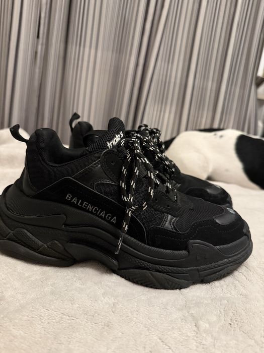Balenciaga triple s