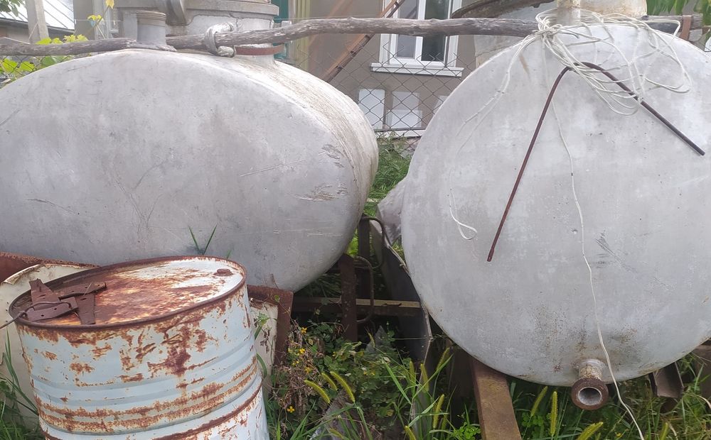 Цистерна, бочка алюмінієва.