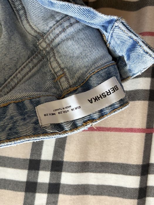 Bershka Jeans Size M