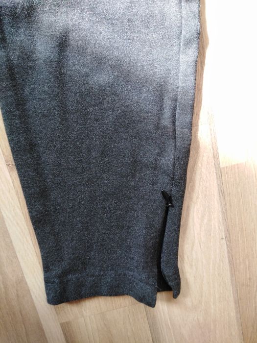 Legginsy grafitowe 3/4 Laurel