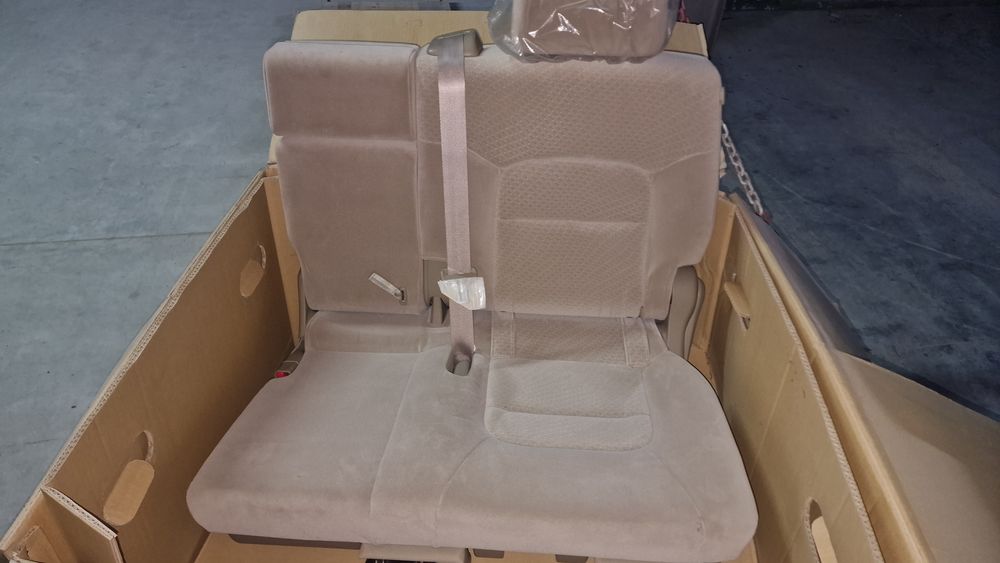 Bancos traseiro de toyota land Cruise  acentos