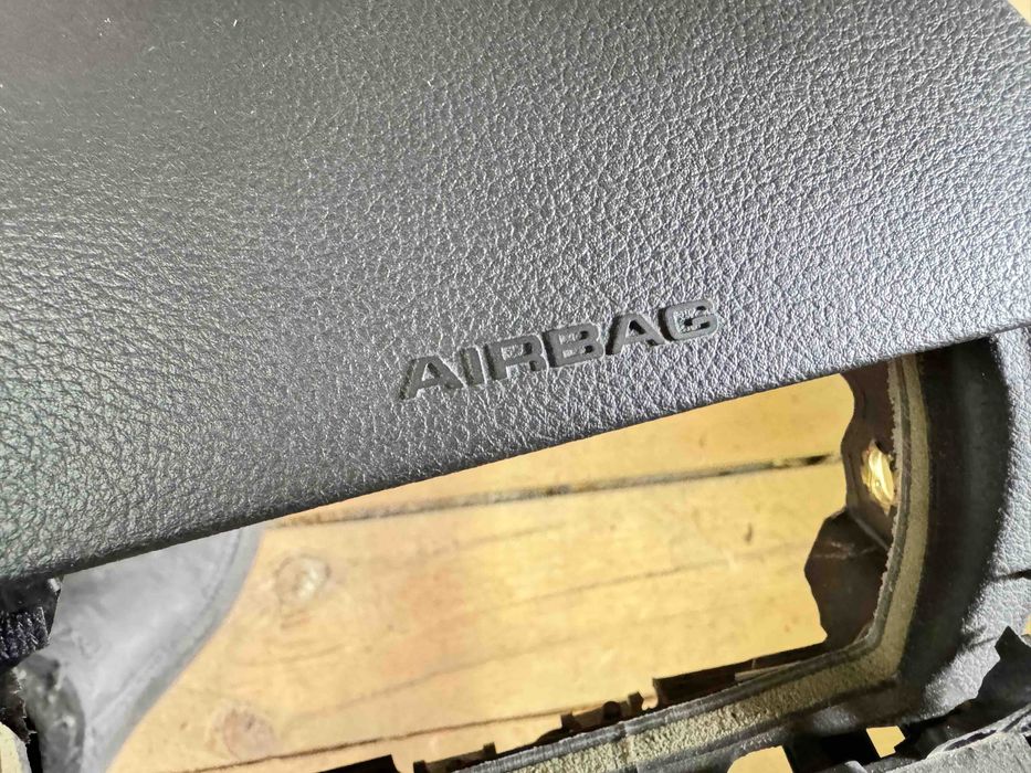 Торпедо Audi A7 4G  торпеда