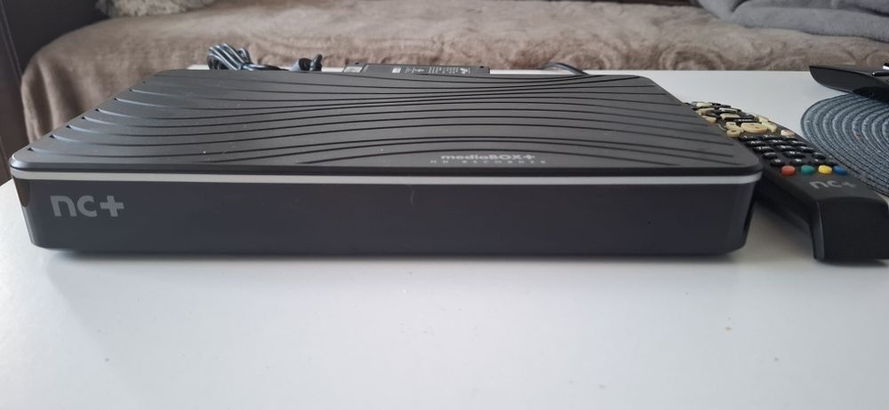 Dekoder Media Box + .