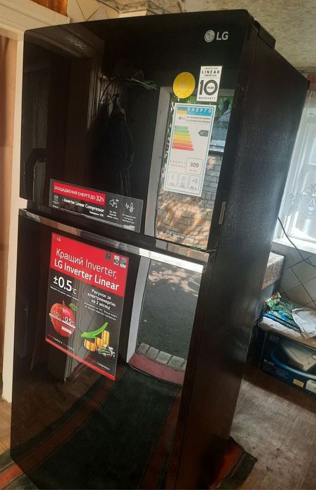 Продам  Холодильник LG