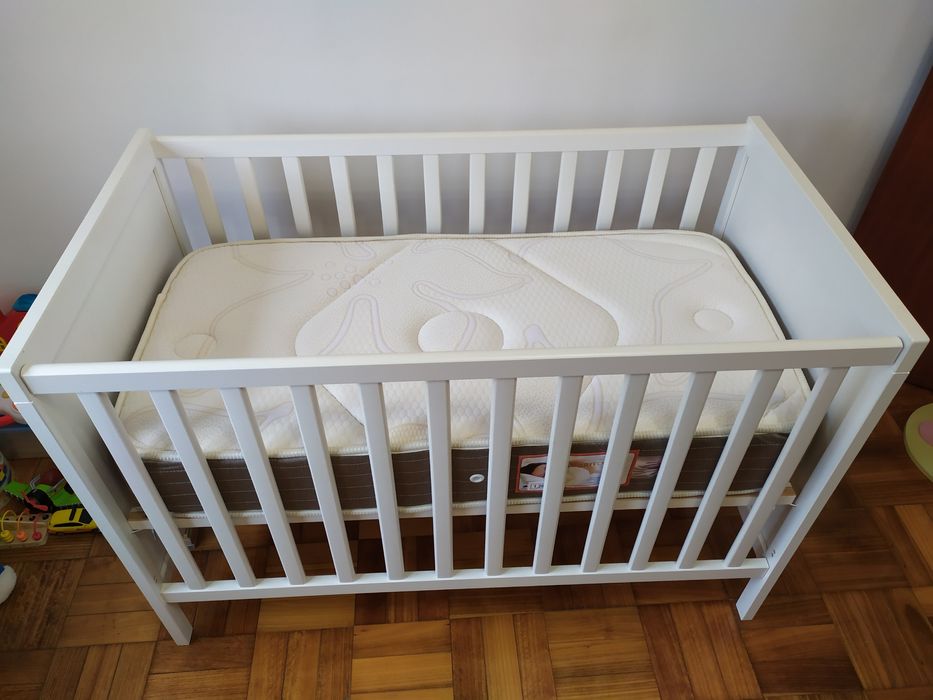 Cama de Bebé + Colchão