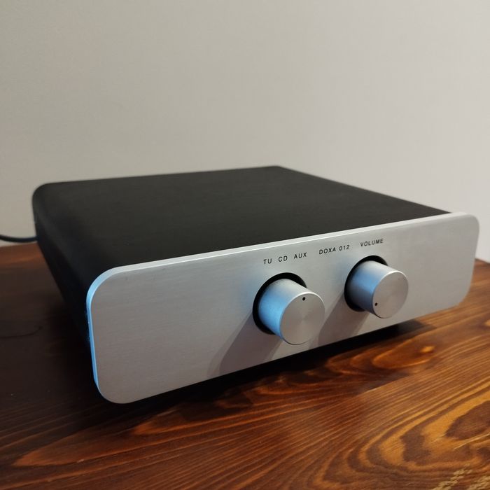 Doxa 012 – przedwzmacniacz liniowy / preamp klasy high-end