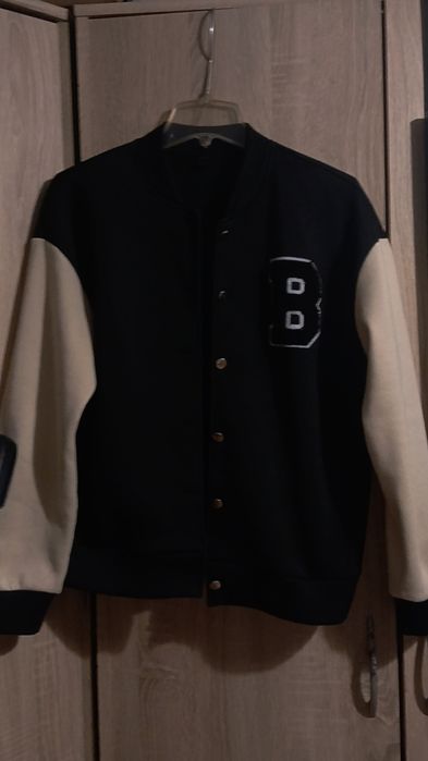 Kurtka bassebollowa dla nastolatek