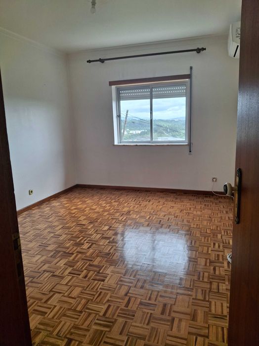 Apartamento no Lôgo Deus com garagem