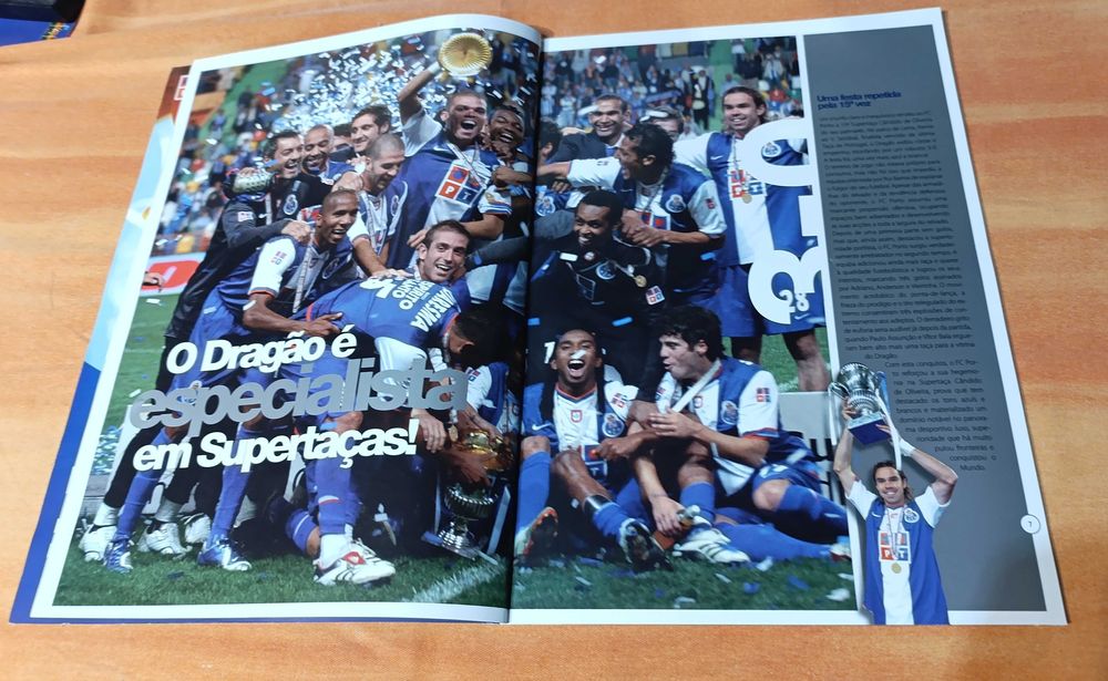 Revista Futebol Dragões - 15 Vezes Supertaça - nº 252 de 2006