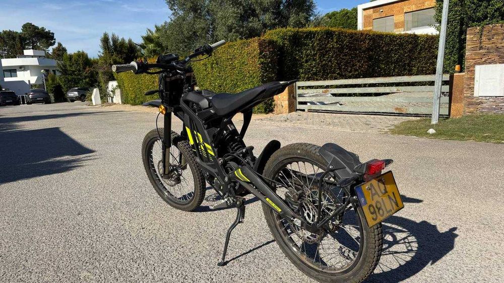 Sur-Ron Light Bee X L1e — Electric Motorcycle