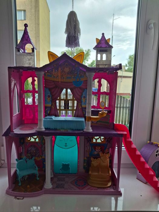 Domek Enchantimals