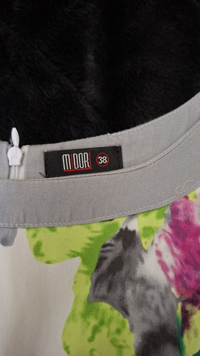 Sukienka z krótkim rękawem