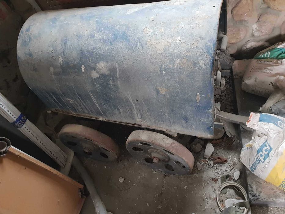 Sprzedam spawarkę z czasów II wojny światowej