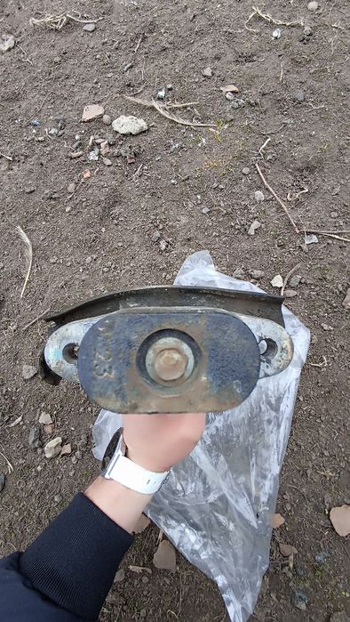 Опора АКПП Хюндай Сонана 6