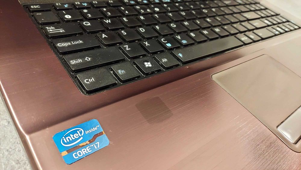 Multimedialny ASUS 17 cali - i7 16GB SSD128GB+500GB Win11 Office Gry