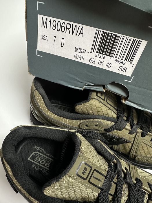 New Balance 1906 R