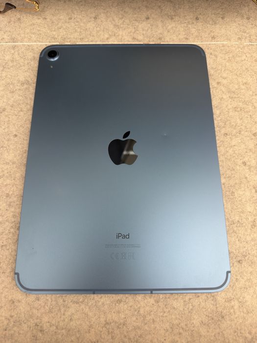 iPad 10 gen 64GB Cellular SIM eSIM niebieski bardzo ładny stan