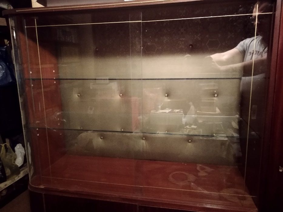 Сервант Хельга. ГДР.