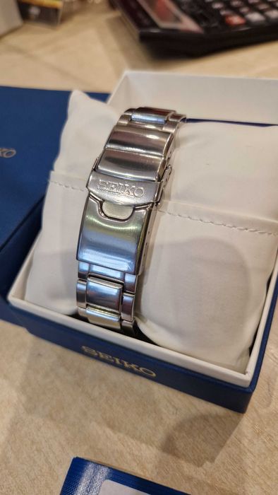 SEIKO SOLAR ZEGAREK MĘSKI  Batman V176-0AD0 / Komis Krzysiek