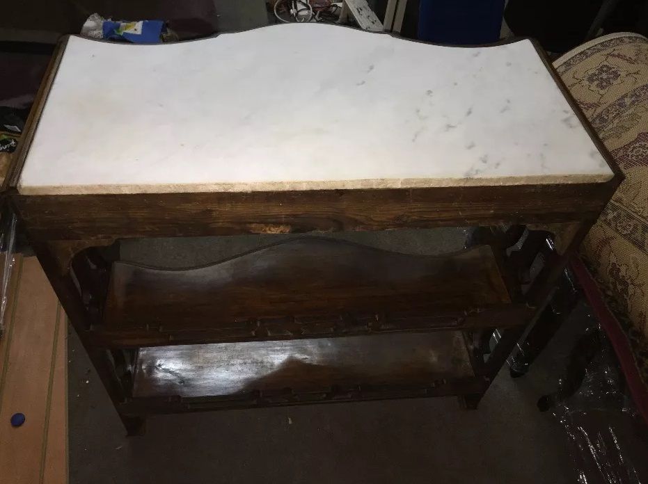 Mesa talhante com marmore