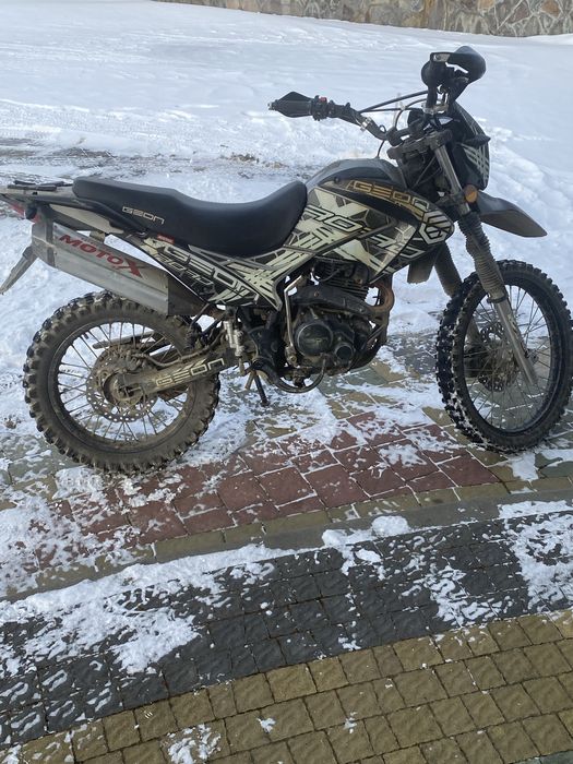 Продам GEON X-ROAD 250