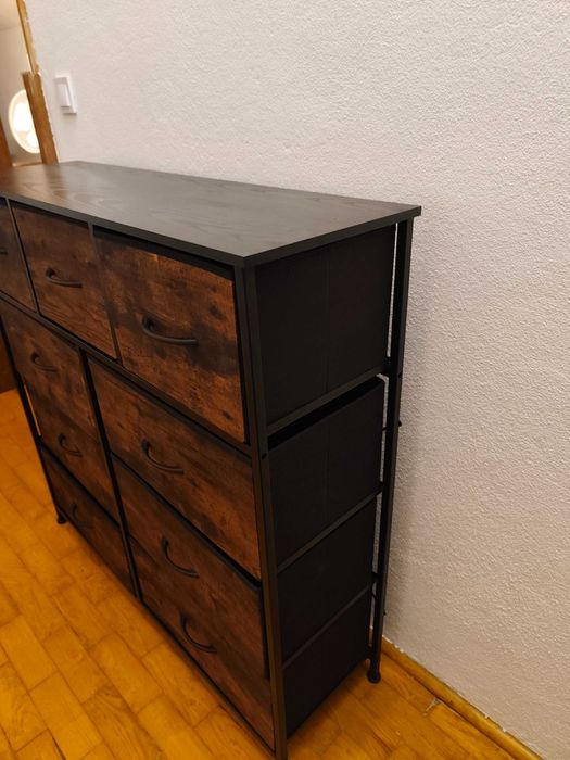 Cómoda roupa como nova