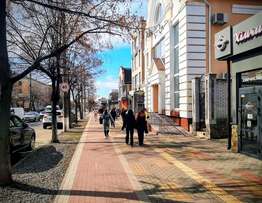 Оренда  приміщення вільного призначення