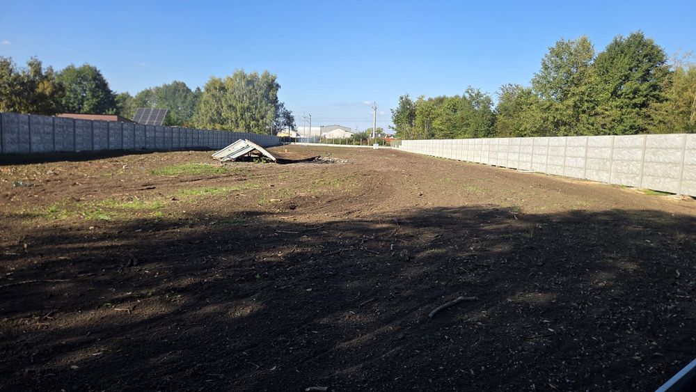 Wynajem-działka-3500m2-Bezpośrednio-Parking