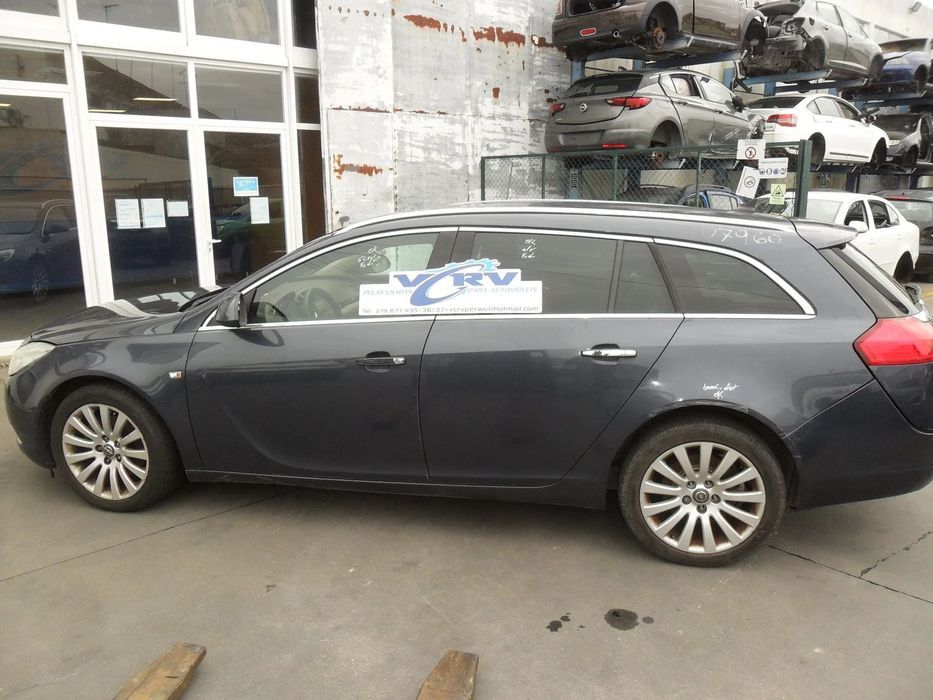 Opel Insignia carrinha - viatura para peças