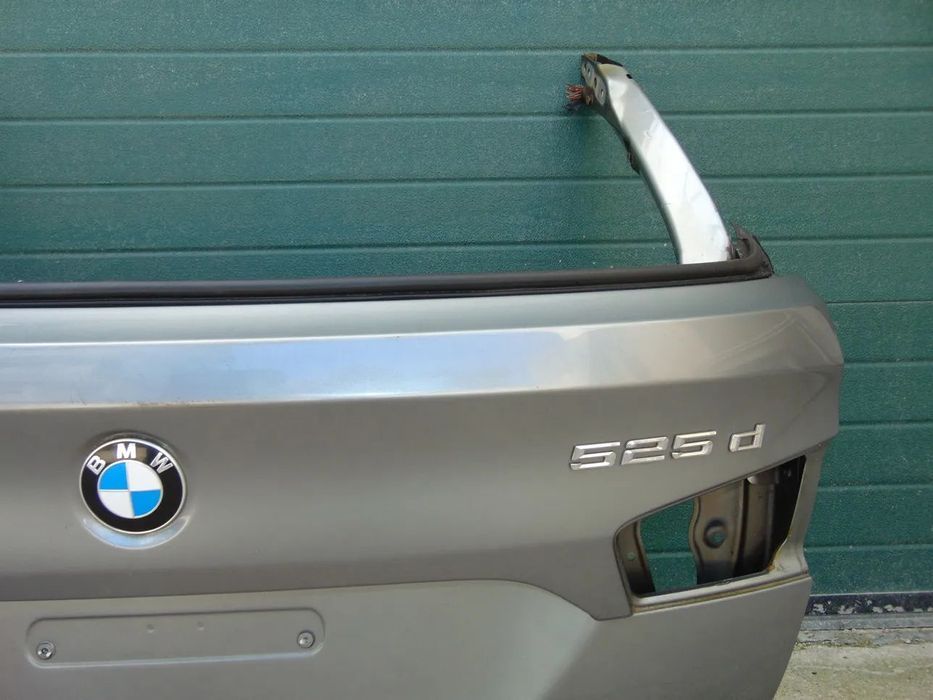 BMW Serie 5 F11 tampa mala