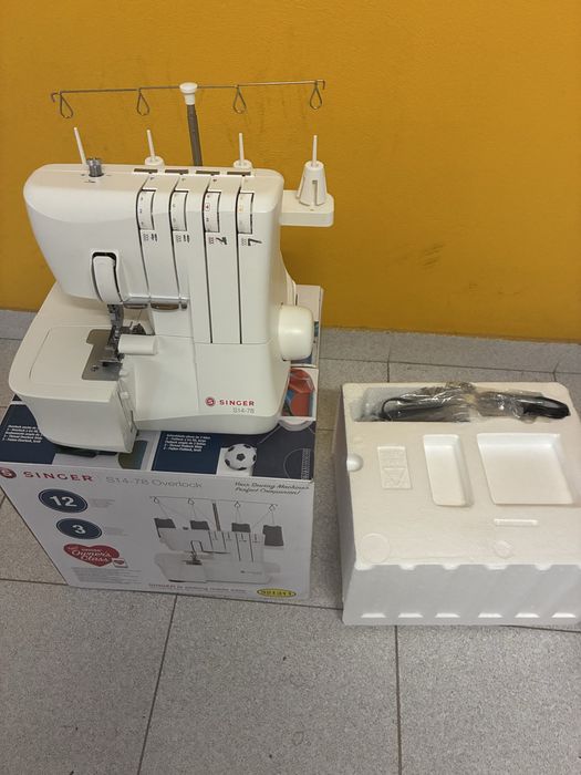 MÁQUINA DE COSTURA  overlock singer S14-78