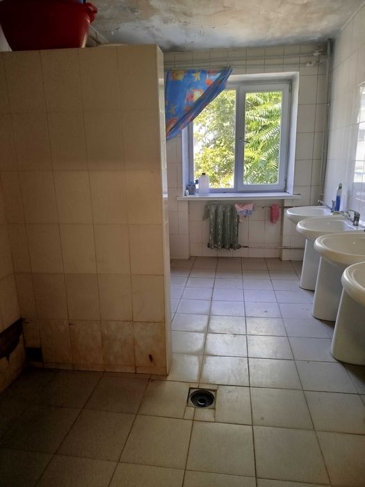 продам  большую комнату в центре города