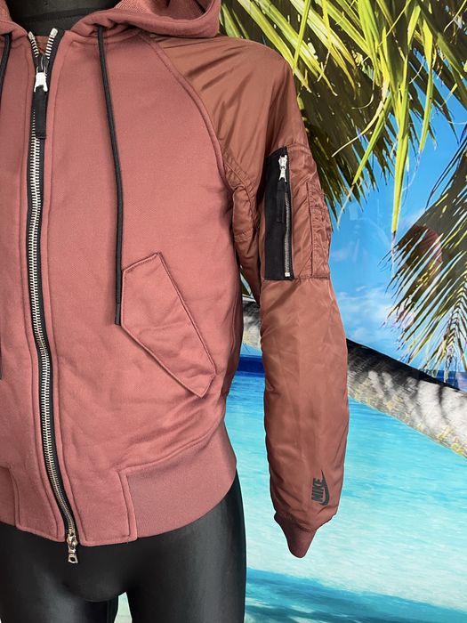 Kurtka bomberka Nike