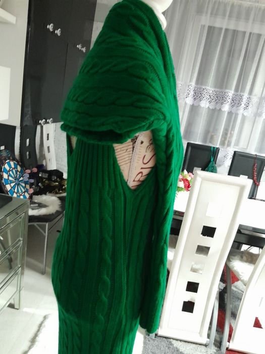 Piękna modna sukienka dzianinowa  Komplet sukienka i sweterek