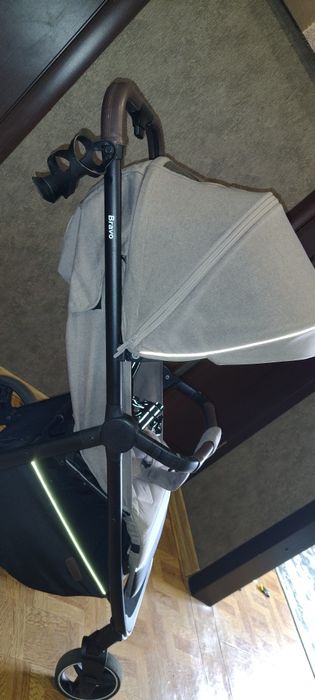 Прогулочная коляска CARRELLO Bravo