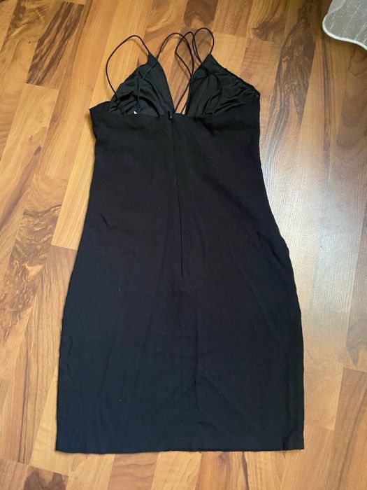 Чорне плаття H&M