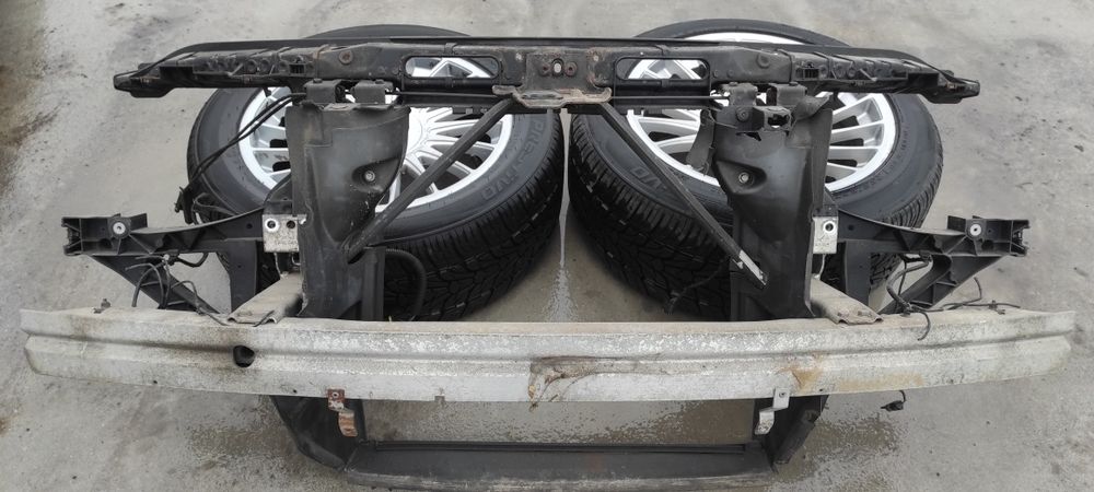 Wzmocnienie czołowe BMW X3 e83 pas przedni
