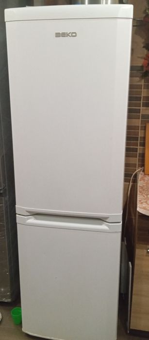 Продается холодильник