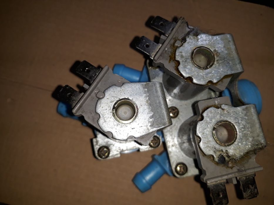 Воденой электроклапан