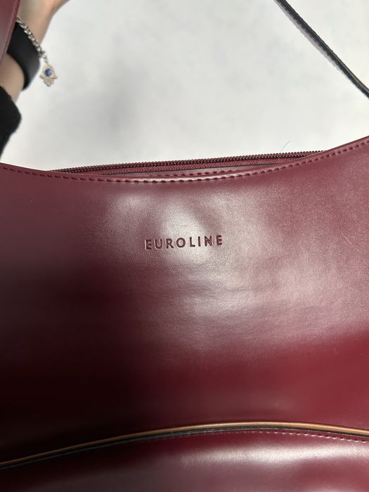 Жіноча сумочка.