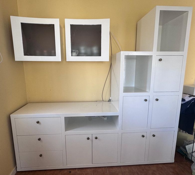 Móvel de sala branco