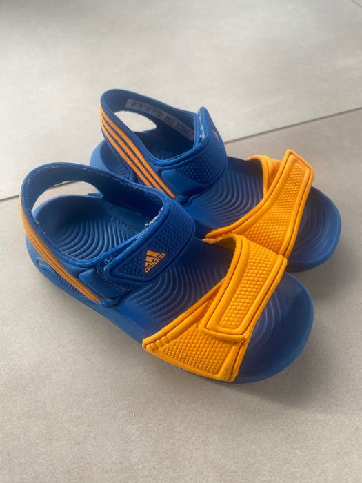 Buty basenowe/kąpielowe Adidas r.25