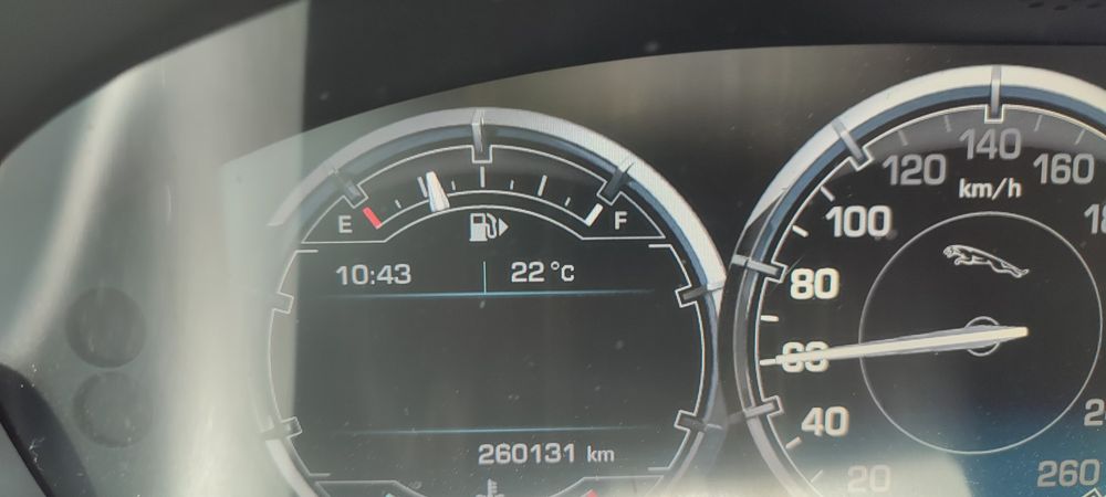 Jaguar XJ 3000 BiTurbo 256km full Extras 2012 vendo troco ou retomo