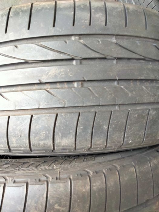 255 40 R20 Bridgestone