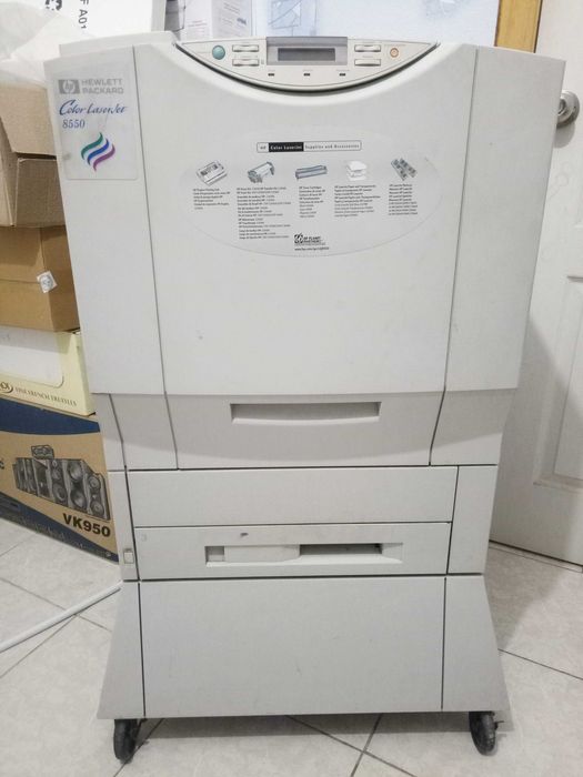 Продам лазерний кольоровий принтер HP Color LaserJet 8550 б/у