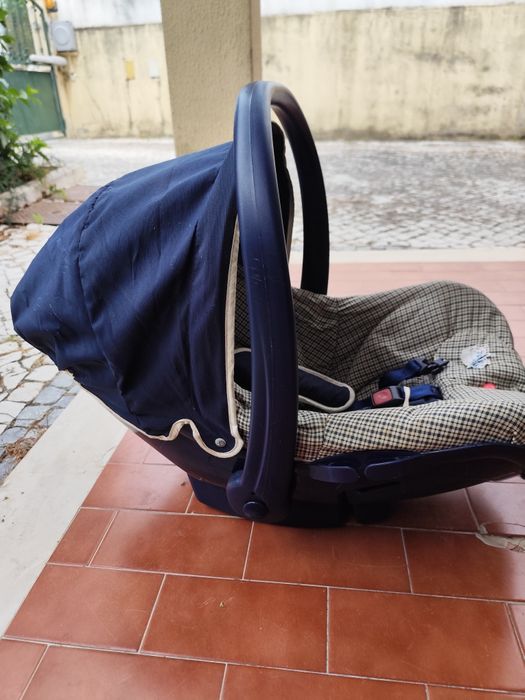 Cadeira auto para bebé