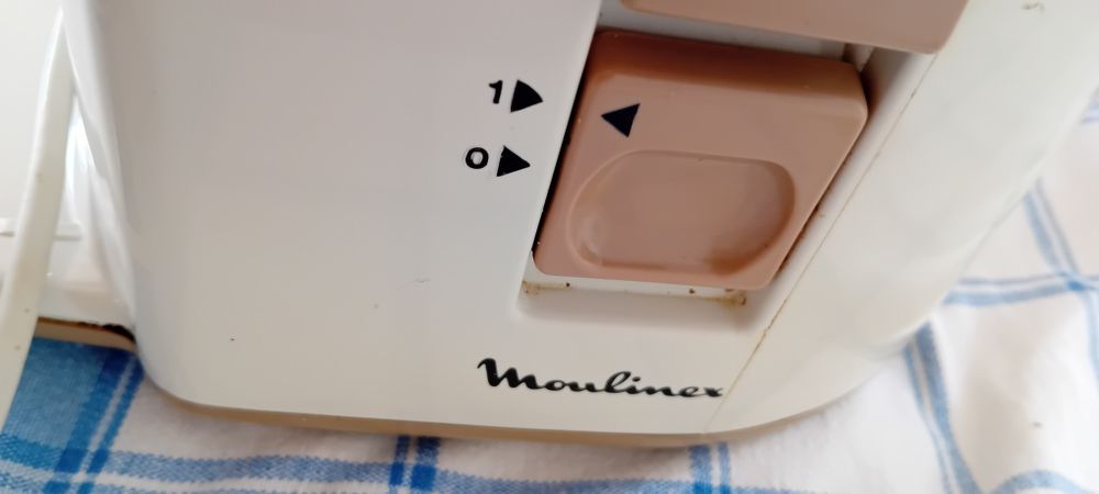 Maquina de sumos Moulinex