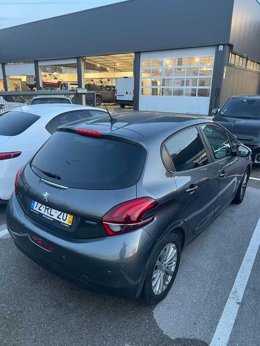Peugeot 208 1.2 PureTech Style